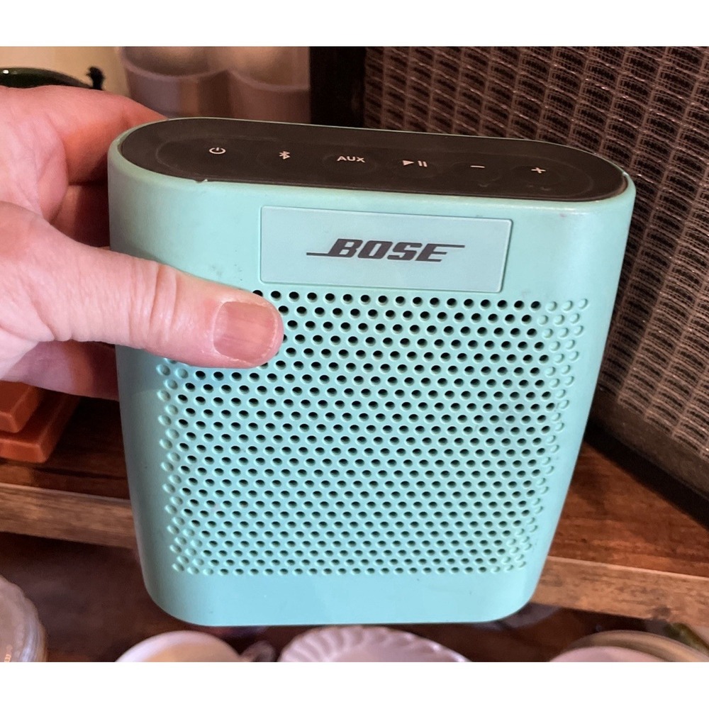 Bose SoundLink Color Bluetooth Speaker Aqua Blue Wireless Portable Model 415859